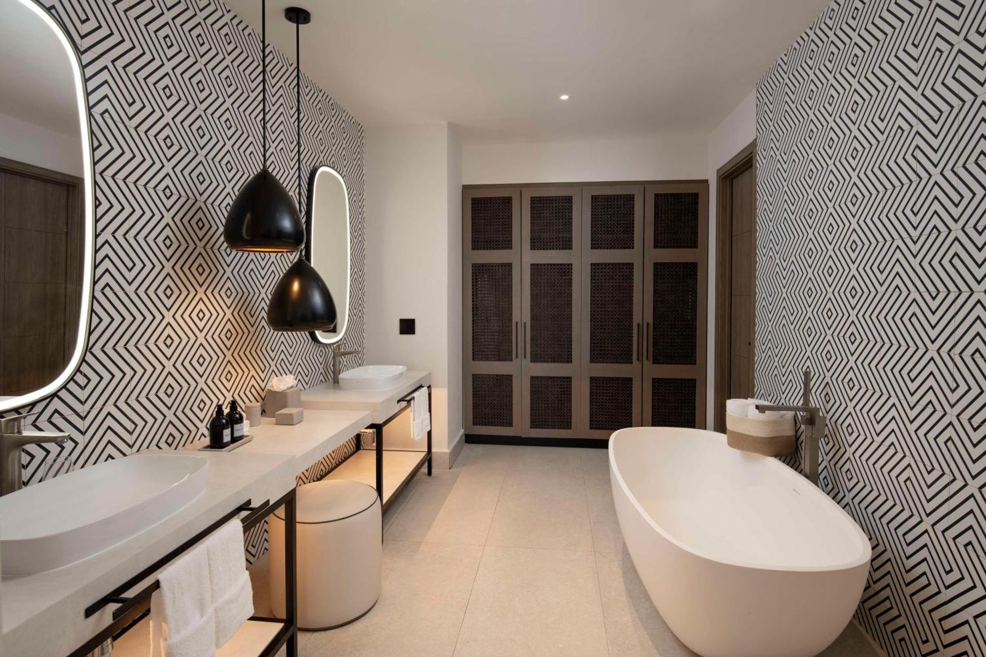 Zemi Miches Punta Cana All-Inclusive Resort, Curio By Hilton Exterior foto